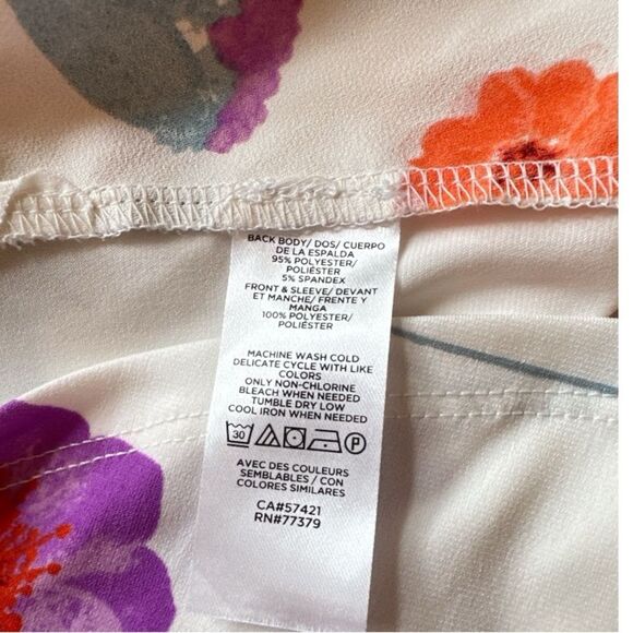 Ann Taylor Multi Color Long Sleeve Floral Mixed Media Pleat Front Blouse Size M - Picture 7 of 8